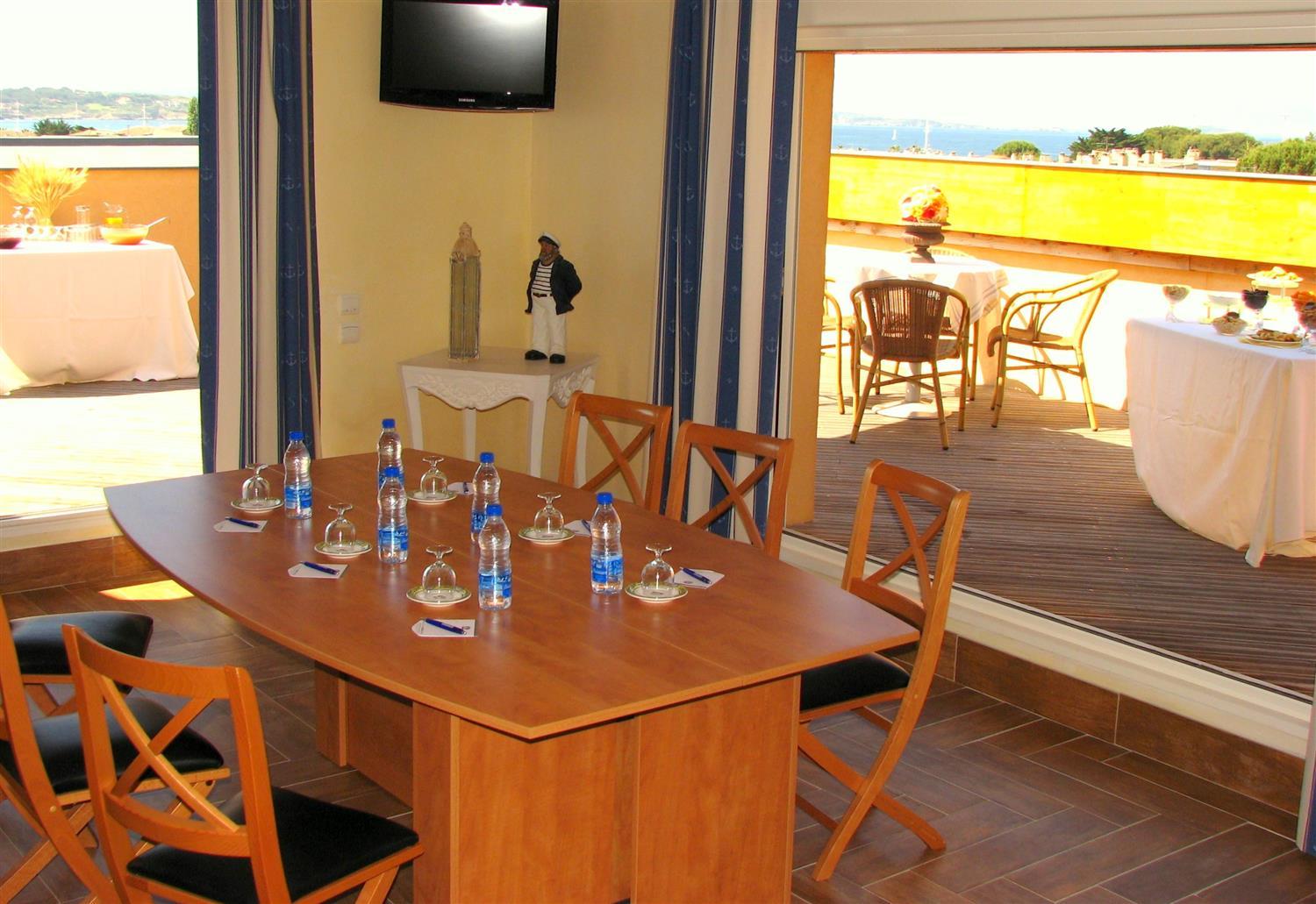 Hotel Sanary, Soleil Et Jardin - Renovation Hiver 2024-25 Zewnętrze zdjęcie